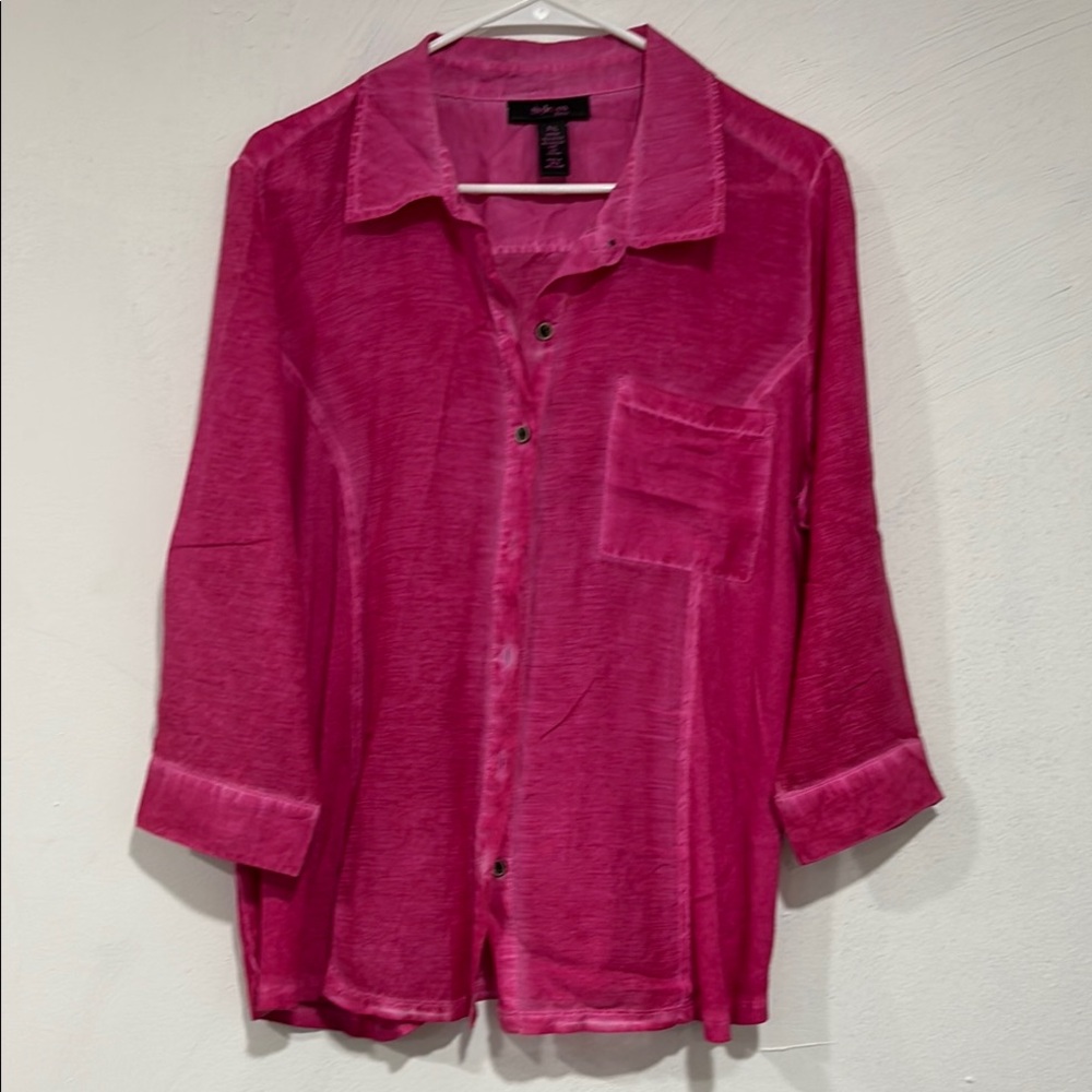 Men's Pink Button-Up Shirt